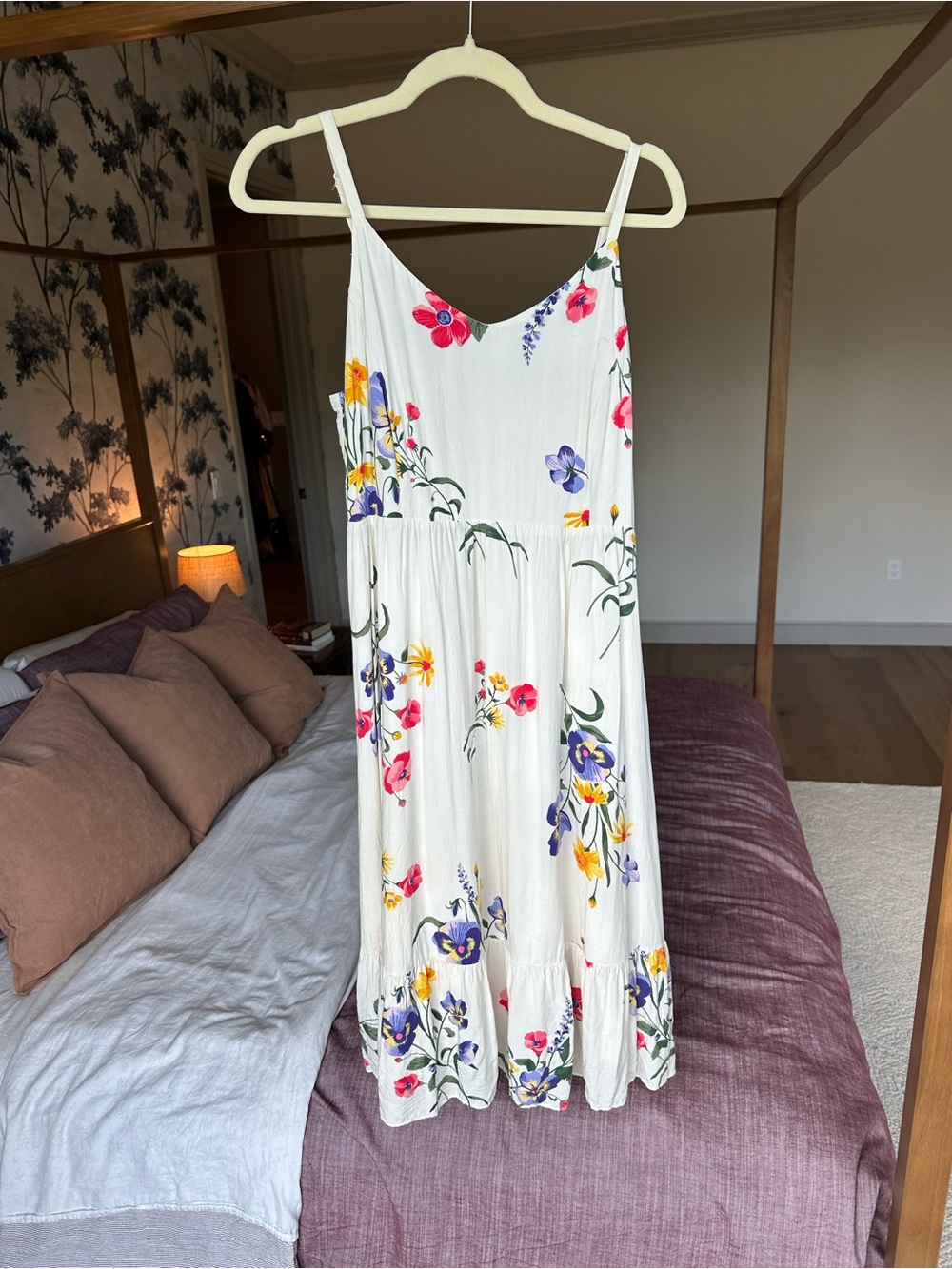 White Floral Spaghetti Strap Midi Dress